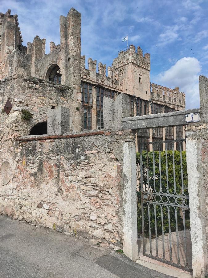 Garda Dreams Apartment トッリ・デル・ベーナコ エクステリア 写真