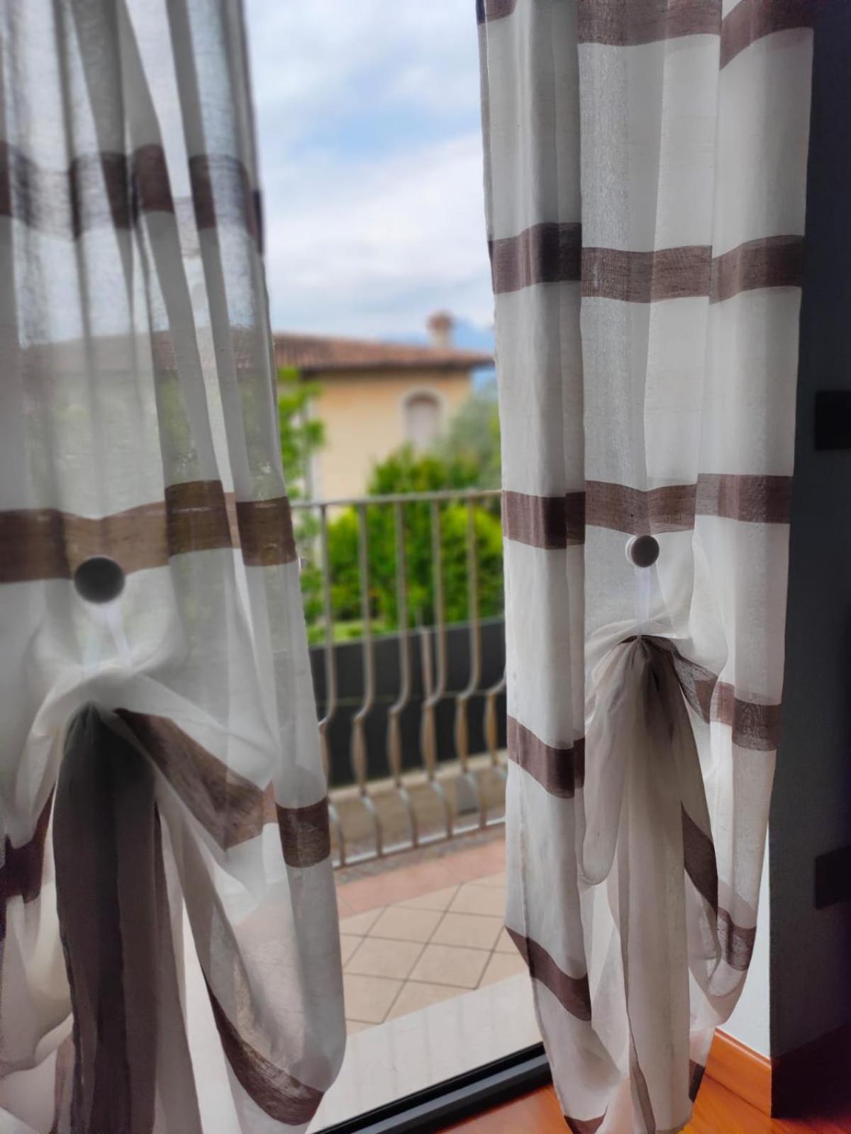 Garda Dreams Apartment トッリ・デル・ベーナコ エクステリア 写真