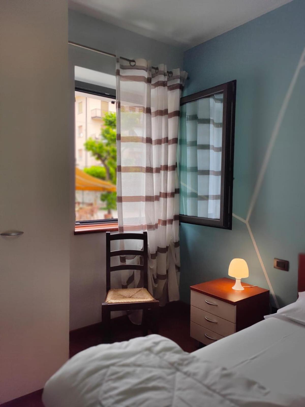 Garda Dreams Apartment トッリ・デル・ベーナコ エクステリア 写真